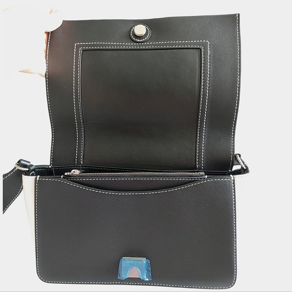 Celine Frame Black & White Leather Crossbody Bag - Picture 5 of 16